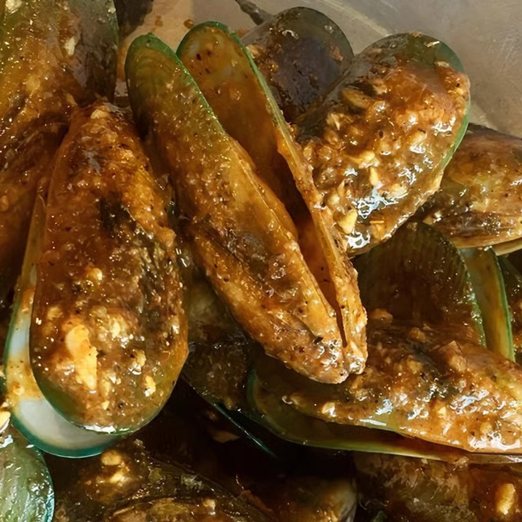 Charbroiled Mussels